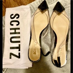 Schutz clear/vinyl flats NWT 7.5